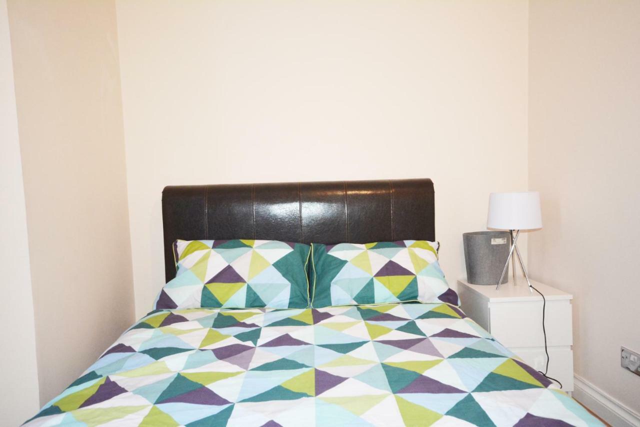 London Zone 2 Three Bedroom Apartment Exteriör bild